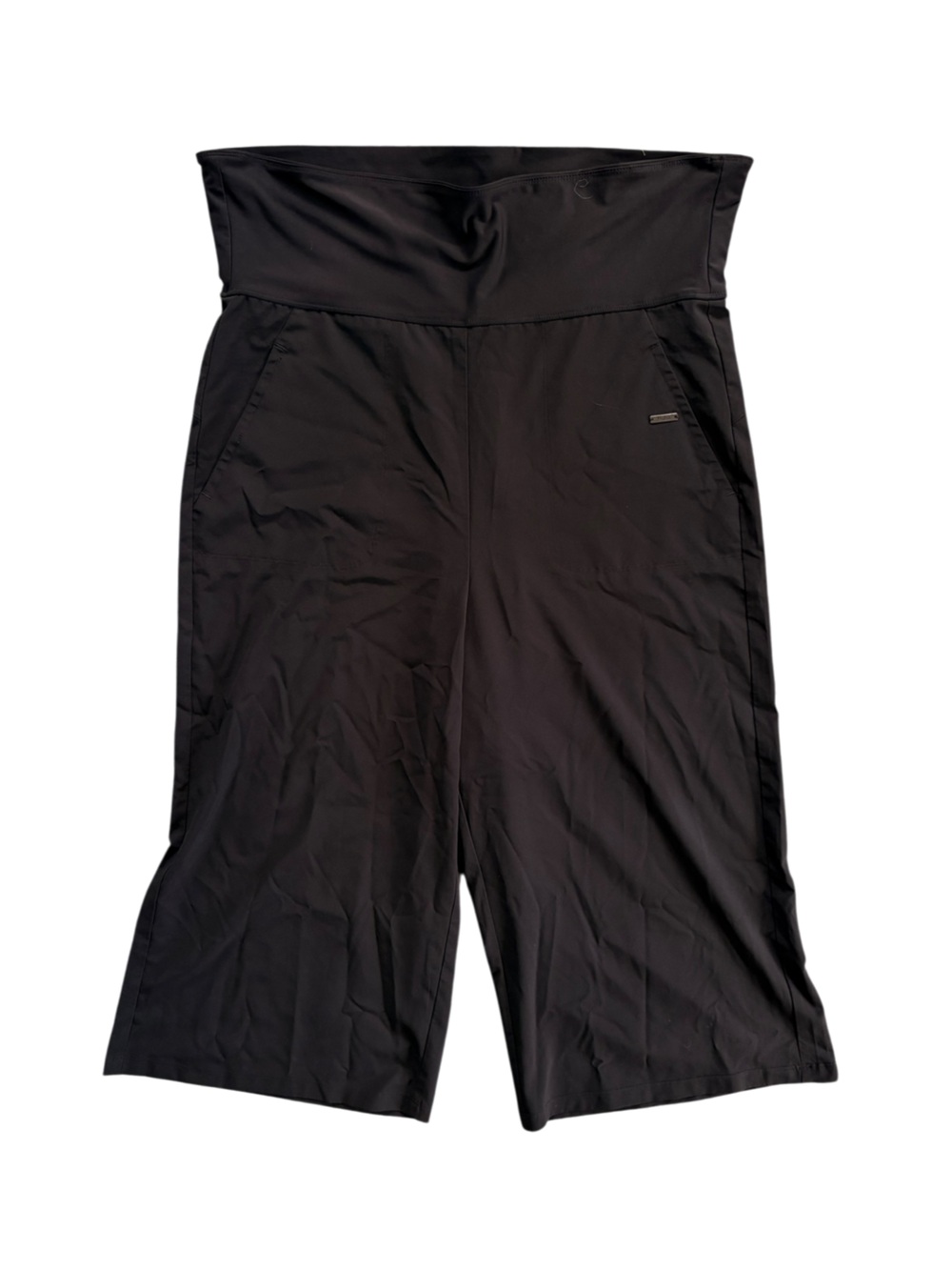 Wide Leg Pull-On Pants in Black - Unbranded